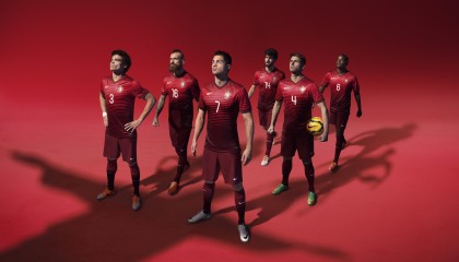 ayx体育全站-《精彩的战术布局：专家拆解经典比赛》